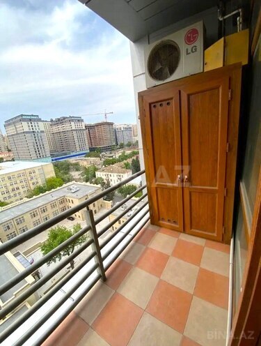 Satılır 3 otaqlı yeni tikili 140 m², 28 May m., photo 13 from 27