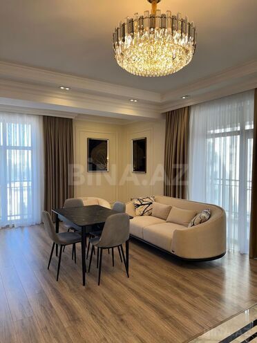 Сдаётся 3-комн. новостройка 140 м², Насиминский  р., photo 10 from 15