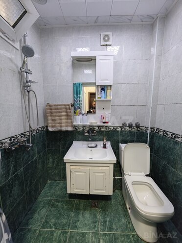 Satılır 3 otaqlı köhnə tikili 70 m², Bakıxanov q., photo 19 from 20