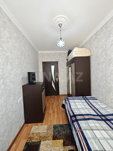 Satılır 3 otaqlı köhnə tikili 70 m², Bakıxanov q., photo 13 from 20