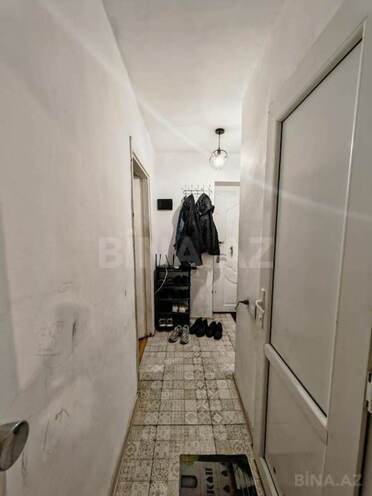 Продаётся 2-комн. вторичка 44 м², м. Элмляр Академиясы, photo 8 from 14