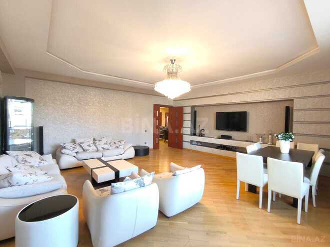Сдаётся 3-комн. новостройка 220 м², м. 28 мая, photo 4 from 19