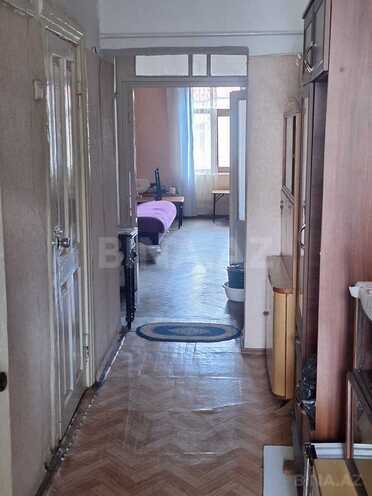 Продаётся 2-комн. вторичка 60 м², м. Ичеришехер, photo 14 from 31