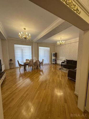 Сдаётся 3-комн. новостройка 130 м², м. Шах Исмаил Хатаи, photo 1 from 16