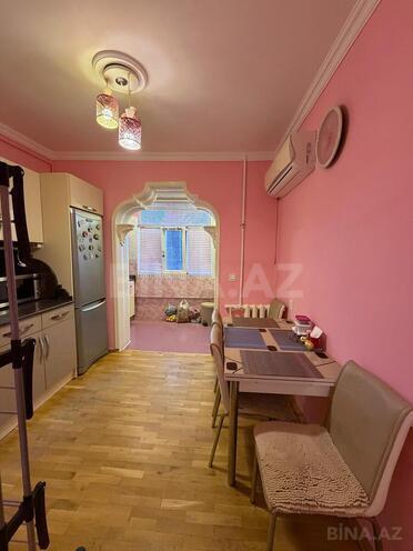 Продаётся 3-комн. вторичка 80 м², м. Ази Асланов, photo 3 from 12