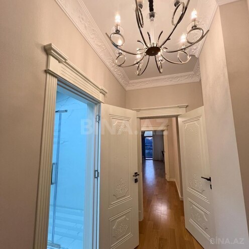 Продаётся 4-комн. новостройка 214 м², м. Элмляр Академиясы, photo 10 from 26