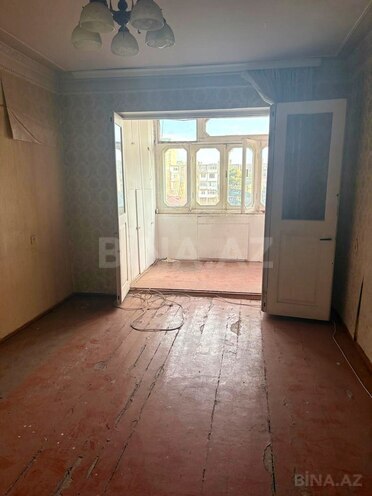 Satılır 3 otaqlı köhnə tikili 80 m², İnşaatçılar m., photo 1 from 15