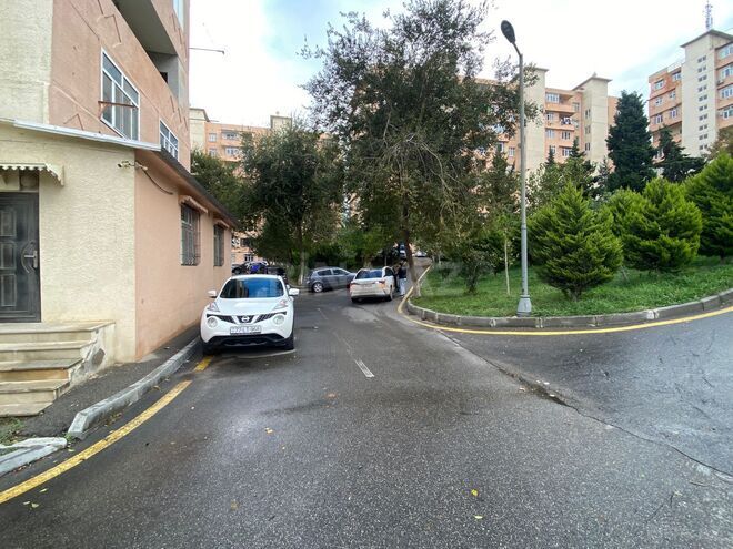 Satılır 4 otaqlı köhnə tikili 100 m², Yeni Günəşli q., photo 15 from 19