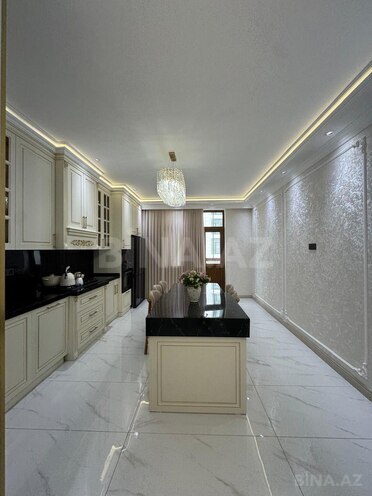 Продаётся 4-комн. новостройка 240 м², Насиминский  р., photo 1 from 21