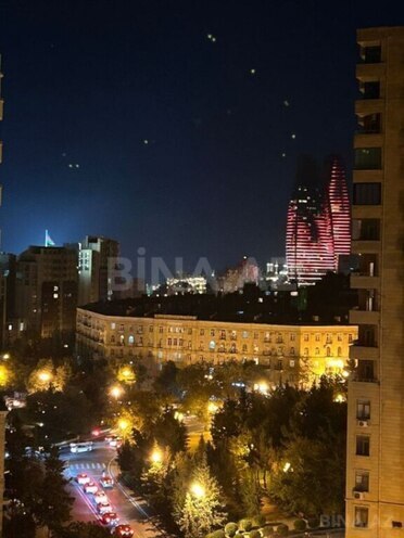 Satılır 3 otaqlı yeni tikili 125 m², İçəri Şəhər m., photo 1 from 16