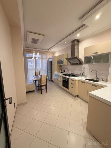 Продаётся 4-комн. новостройка 147 м², м. Элмляр Академиясы, photo 9 from 16