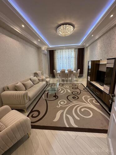 Сдаётся 3-комн. новостройка 130 м², м. Элмляр Академиясы, photo 3 from 27