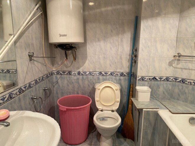İcarəyə verilir 2 otaqlı köhnə tikili 70 m², İnşaatçılar m., photo 11 from 12