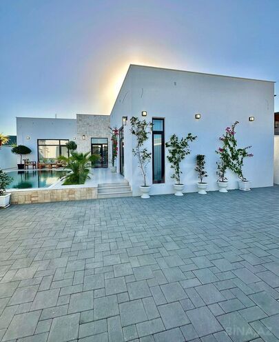 Satılır 4 otaqlı həyət evi/bağ evi 170 m², Mərdəkan q., photo 1 from 32