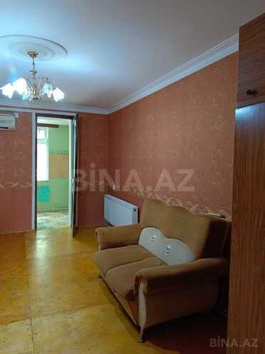 Продаётся 3-комн. вторичка 50 м², Абшеронcкий  р., photo 1 from 12