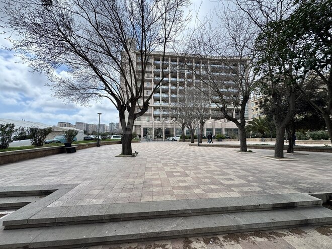 Продаётся 2-комн. вторичка 51 м², м. Гянджлик, photo 1 from 32