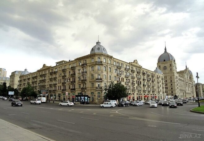 Satılır 3 otaqlı köhnə tikili 75 m², Nizami m., photo 8 from 10