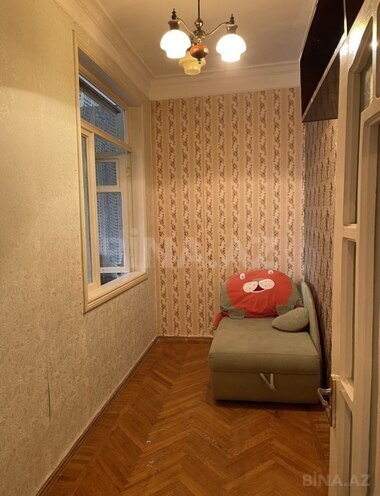 Satılır 3 otaqlı köhnə tikili 75 m², Nizami m., photo 5 from 10