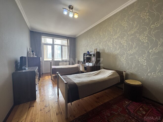 Продаётся 3-комн. новостройка 92 м², м. 8 ноября, photo 8 from 10