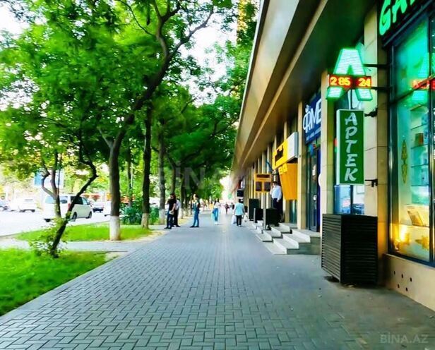 Продаётся 3-комн. вторичка 80 м², м. Гянджлик, photo 17 from 18