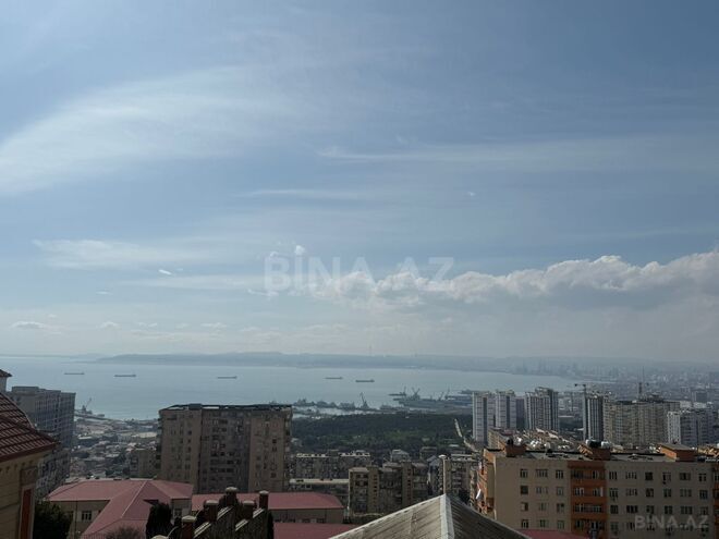 Продаётся 8-комн. дом/дача 400 м², м. Ази Асланов, photo 3 from 31