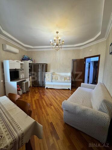 Продаётся 2-комн. вторичка 38 м², м. Элмляр Академиясы, photo 4 from 12
