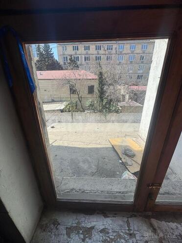 Satılır 1 otaqlı köhnə tikili 35 m², Elmlər Akademiyası m., photo 18 from 23