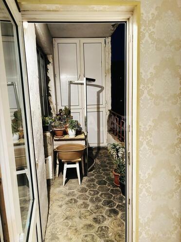 Satılır 4 otaqlı köhnə tikili 100 m², Bakıxanov q., photo 18 from 24