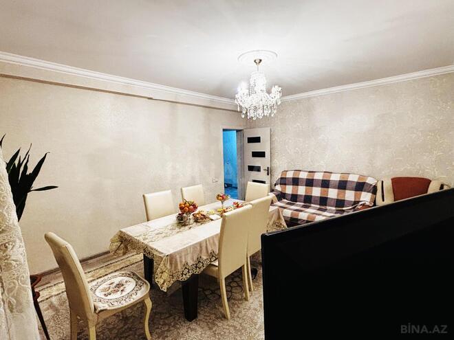 Satılır 4 otaqlı köhnə tikili 100 m², Bakıxanov q., photo 3 from 24