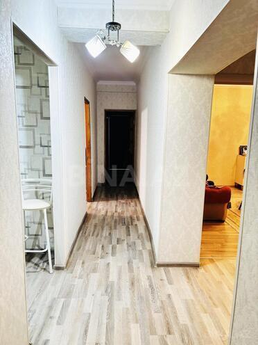 Satılır 4 otaqlı köhnə tikili 100 m², Bakıxanov q., photo 14 from 24