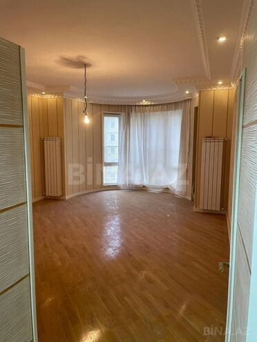 Satılır 1 otaqlı yeni tikili 68 m², 8 Noyabr m., photo 3 from 12