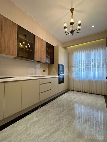 Сдаётся 3-комн. новостройка 115 м², Хатаинский р., photo 3 from 17