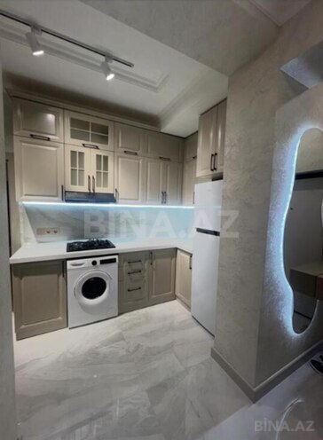 Продаётся 2-комн. новостройка 76 м², м. Кара Караев, photo 1 from 14