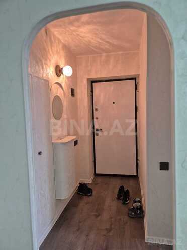 Продаётся 3-комн. вторичка 55 м², м. Элмляр Академиясы, photo 1 from 11