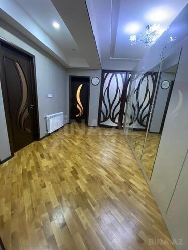 Продаётся 3-комн. новостройка 110 м², м. Иншаатчылар, photo 9 from 17