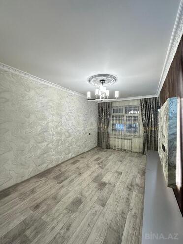 Продаётся 3-комн. вторичка 65 м², Хатаинский р., photo 4 from 19