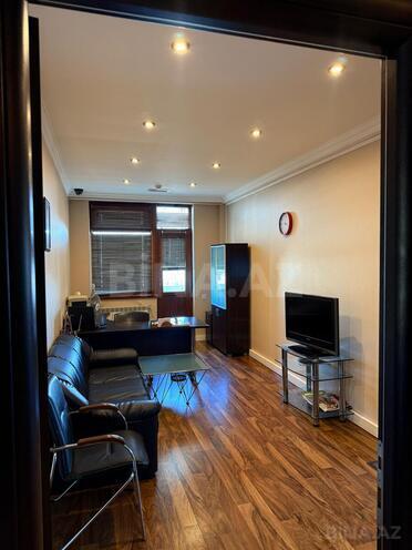 Satılır 13 otaqlı yeni tikili 530 m², Elmlər Akademiyası m., photo 8 from 15