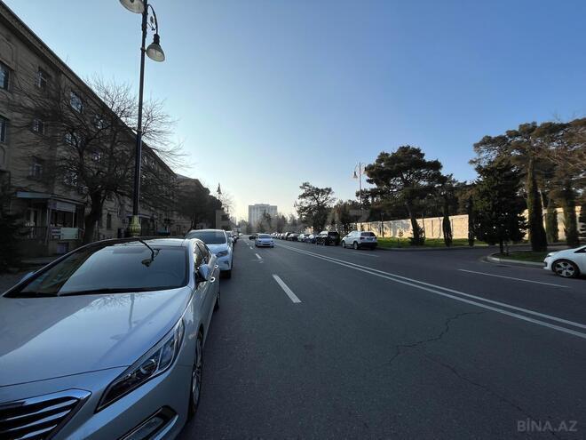 Satılır 3 otaqlı köhnə tikili 73 m², Gənclik m., photo 25 from 26