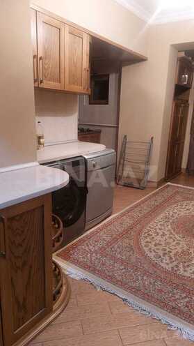 Сдаётся 3-комн. вторичка 105 м², м. Низами, photo 13 from 15