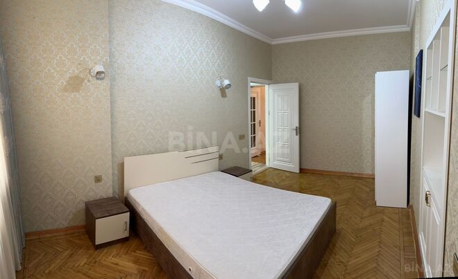 Продаётся 2-комн. новостройка 72 м², м. Кара Караев, photo 5 from 9