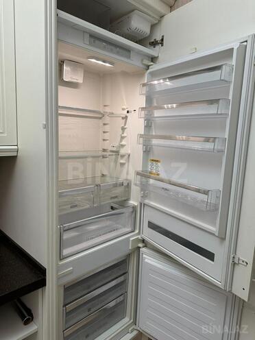 Продаётся 2-комн. новостройка 72 м², м. Кара Караев, photo 4 from 9