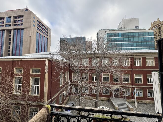 Продаётся 3-комн. вторичка 100 м², м. Сахил, photo 17 from 29