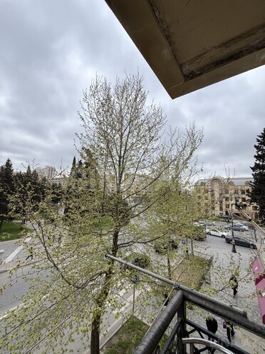 Продаётся 2-комн. вторичка 50 м², пос. Бакиханова, photo 18 from 21