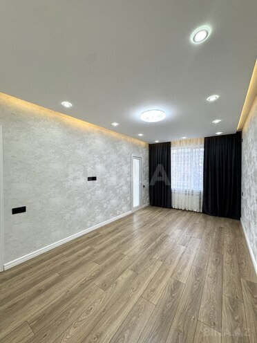 Satılır 3 otaqlı köhnə tikili 70 m², Həzi Aslanov m., photo 1 from 14