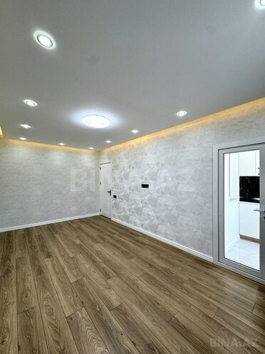 Satılır 3 otaqlı köhnə tikili 70 m², Həzi Aslanov m., photo 3 from 14