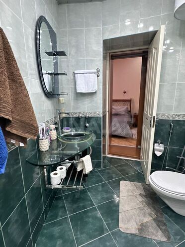 Продаётся 3-комн. вторичка 100 м², м. Ичеришехер, photo 25 from 31