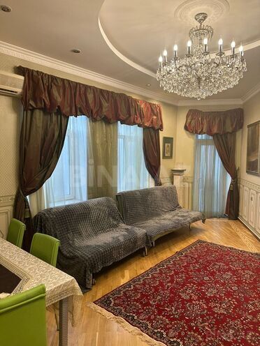 Продаётся 3-комн. вторичка 100 м², м. Ичеришехер, photo 4 from 31