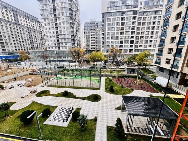 Продаётся 4-комн. новостройка 196 м², м. 28 мая, photo 1 from 31