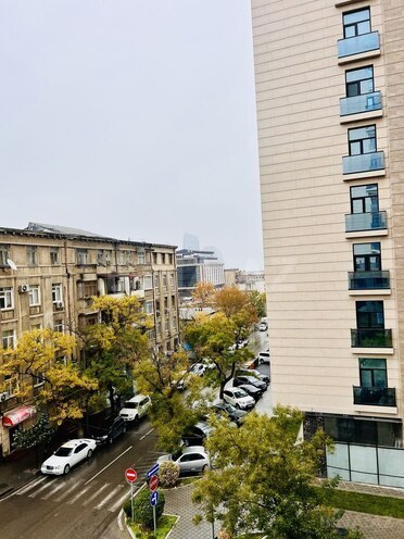 Продаётся 4-комн. новостройка 196 м², м. 28 мая, photo 12 from 31