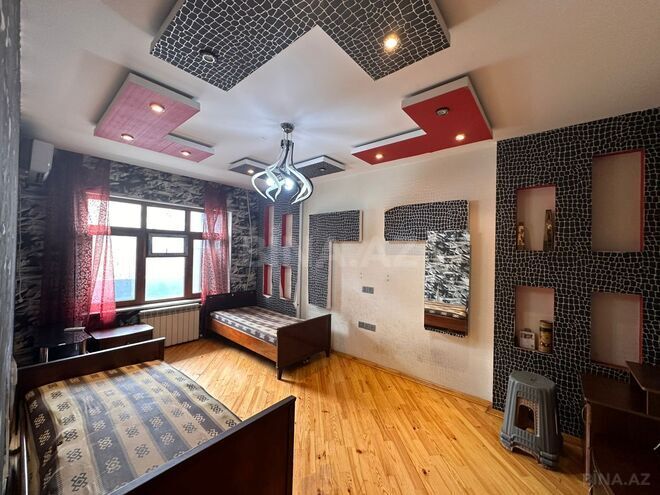 Satılır 2 otaqlı köhnə tikili 70 m², Qara Qarayev m., photo 10 from 15